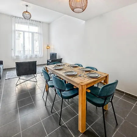 Spacieuse Maison, 4 Chambres, Wi-fi Et Parking Dom wakacyjny *