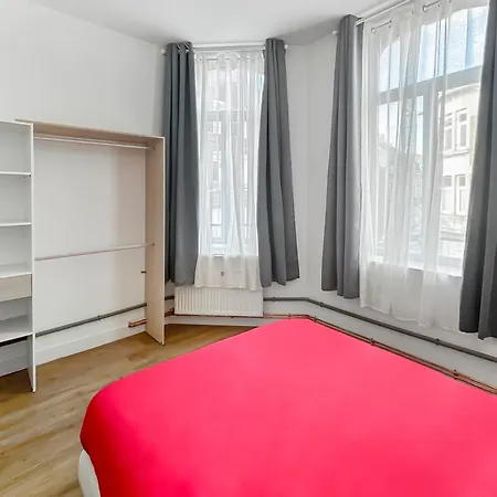 Spacieuse Maison, 4 Chambres, Wi-fi Et Parking