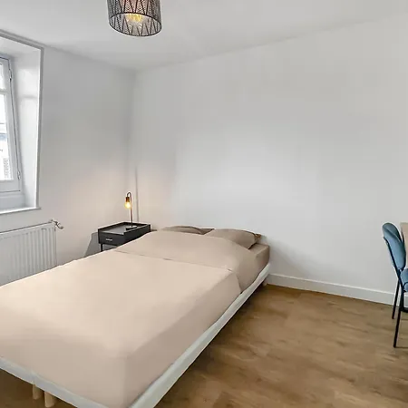 Spacieuse Maison, 4 Chambres, Wi-fi Et Parking *